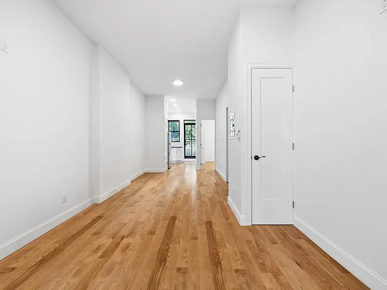 521 Decatur St #2D — Photo 7