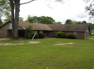 1525 Virginia Ave, McComb, MS 39648