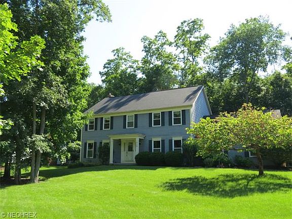2nd image of 315 Aspen Ct