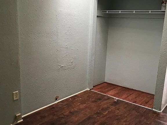 4th image of 711 N Clementine St