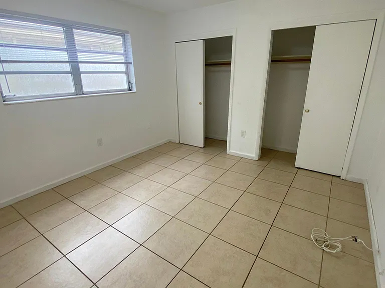 5165 W Flagler St #2B — Photo 7
