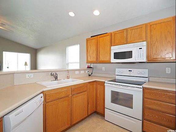 5th image of 13763 S Manas Way