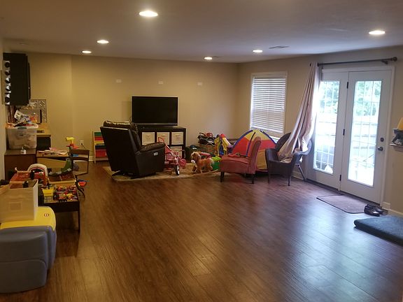 4th image of 5316 Stone Crest Dr