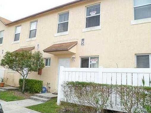 2nd image of 6613 Winfield Blvd #57