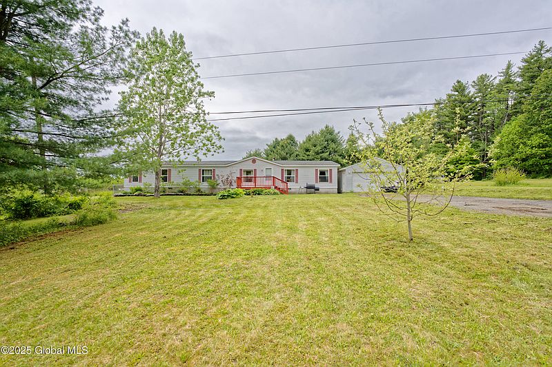 2nd image of 101 Groveside Road