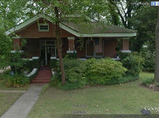 911 S Court St, Opelousas, LA 70570