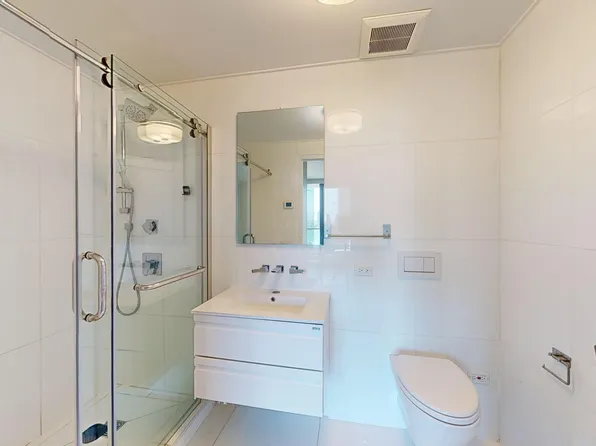 237 East 34th Street image 11 of 27