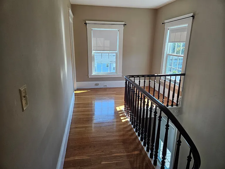 36 Pleasant St — Photo 15
