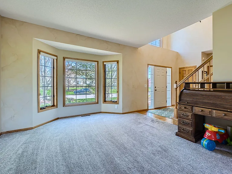 Eagle Valley Dr — Photo 11