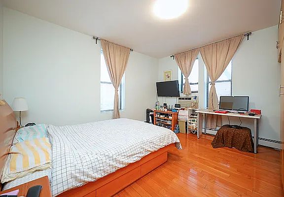 3rd image of 2080 77th St APT B1