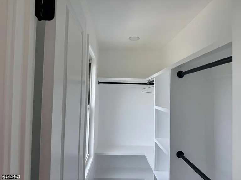 114 Orange Ave — Photo 6