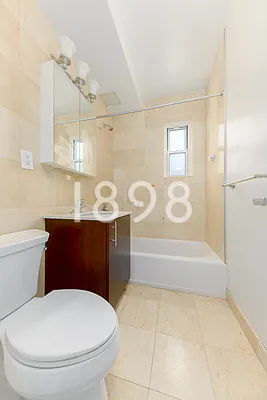 Rented by A&E Real Estate Management | media 10