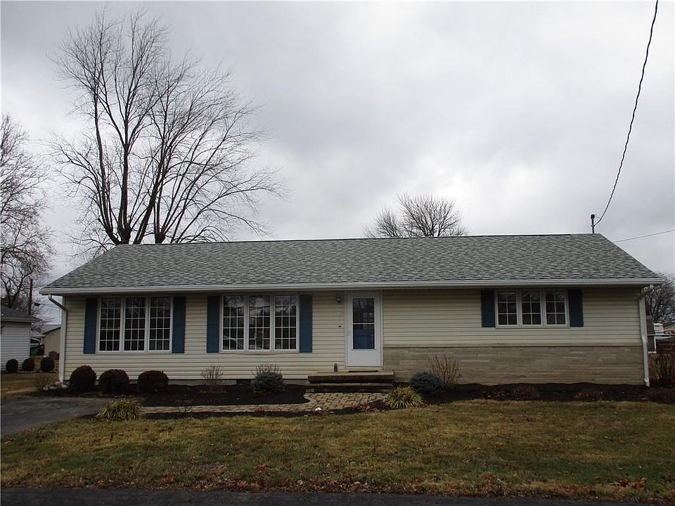 1st image of 1505 W North 1st St