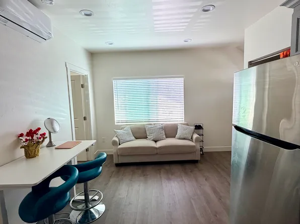 1219 Manchester Dr, Santa Clara, CA 95050