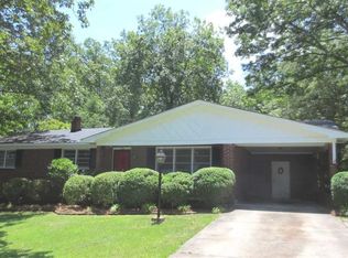104 Sheffield Ln, Taylors, SC 29687