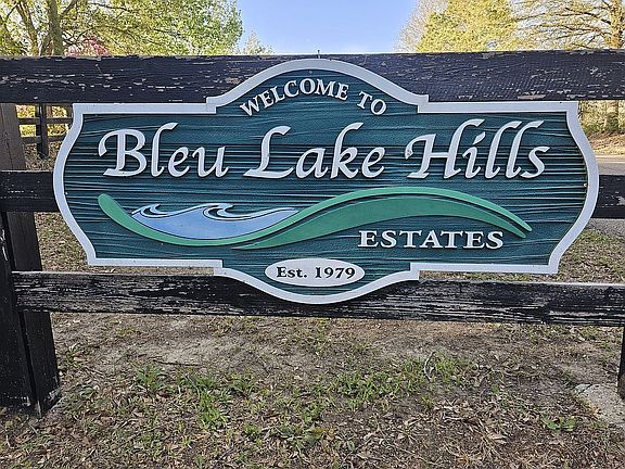 Subdivision Entrance