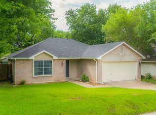 5401 Hickory Dr, Austin, TX 78744