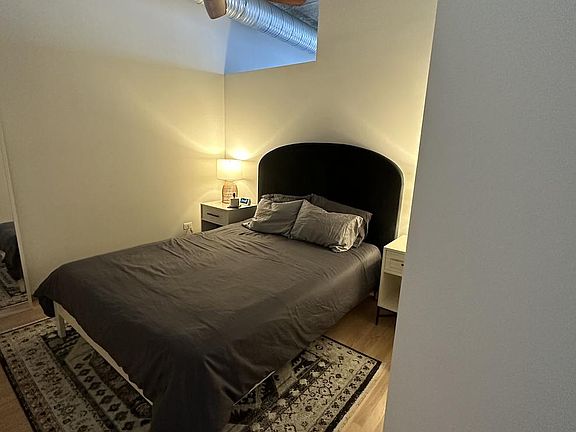 5th image of 849 N Franklin St Unit 1005