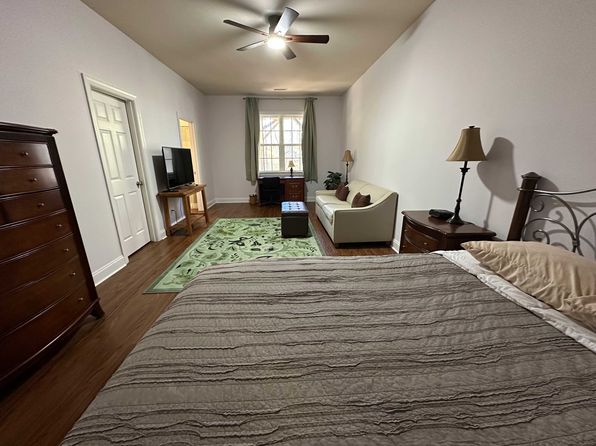 (undisclosed Address)