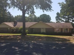 19 Kensington Dr, Conway, AR 72034