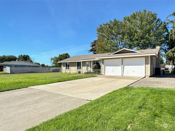 216 S 68th Avenue, Yakima, WA 98908