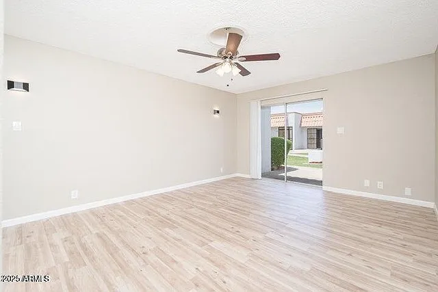 1 bed, 728 sqft, $1,175 — Photo 2
