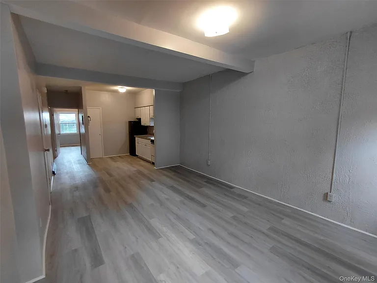 81 Franklin St #305 — Photo 1