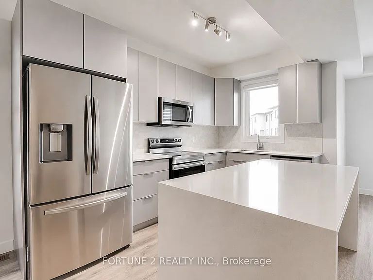 3380 Singleton Ave #80 — Photo 4