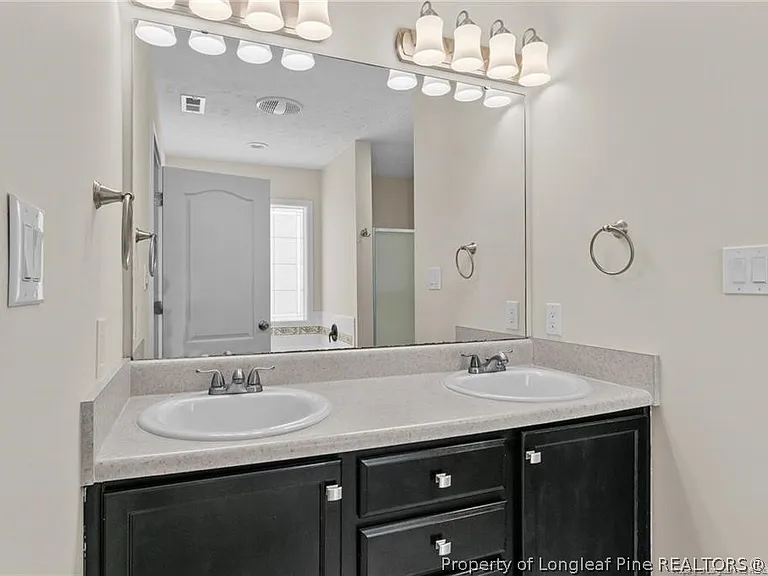 266 Ivywood Ln — Photo 14