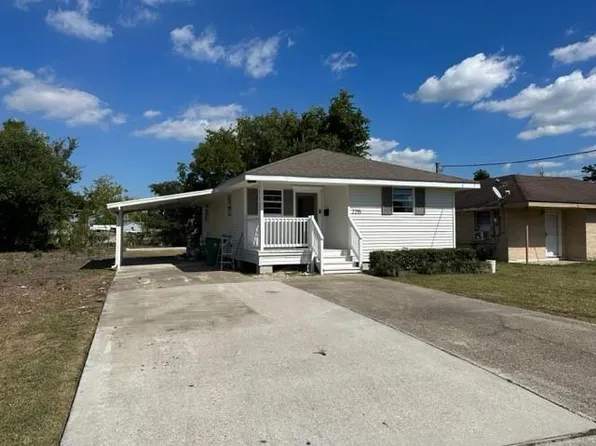 2215 Newton St, Gretna, LA 70053