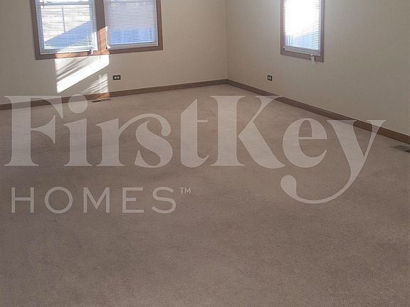 2nd image of 1400 Brittany Ct