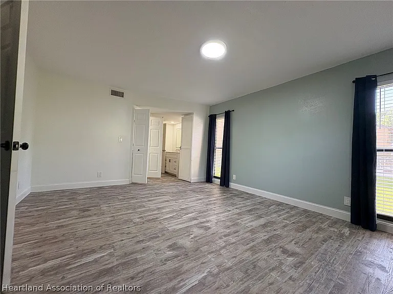 4410 Lafayette Ave — Photo 15