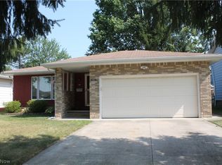 16017 Shirley Ave, Maple Heights, OH 44137