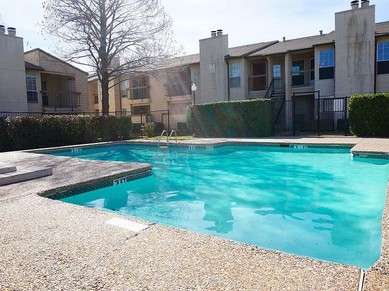 12480 Abrams Rd — Photo 10