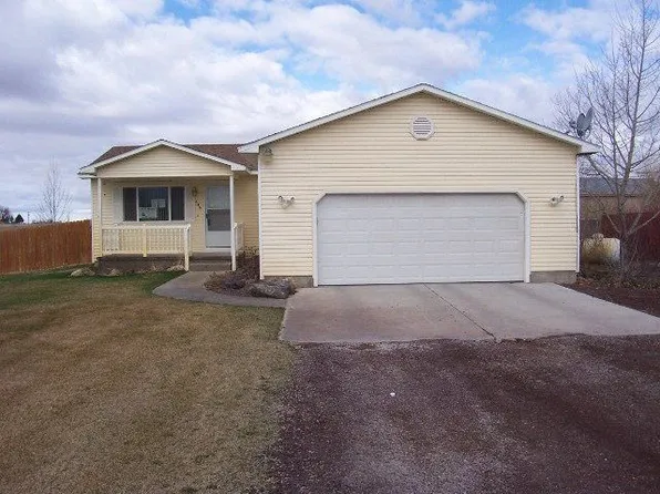 635 N 2743 E, Roberts, ID 83444