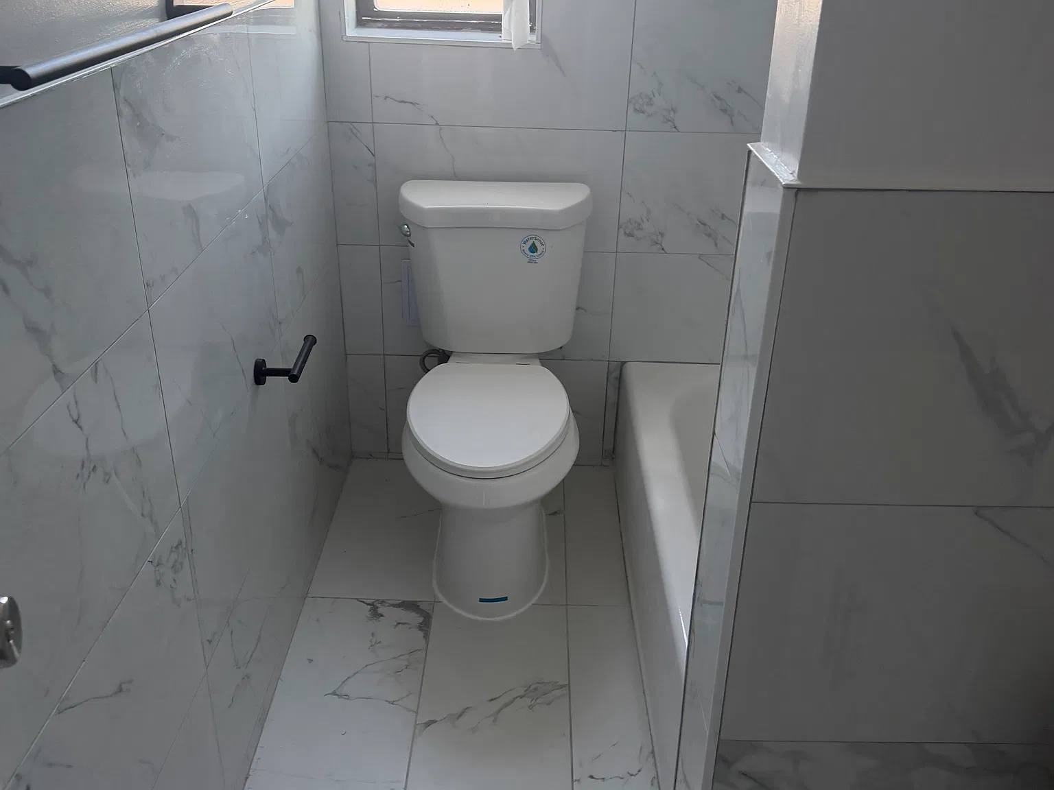 3 bed, 1100 sqft, $3,200 — Photo 4