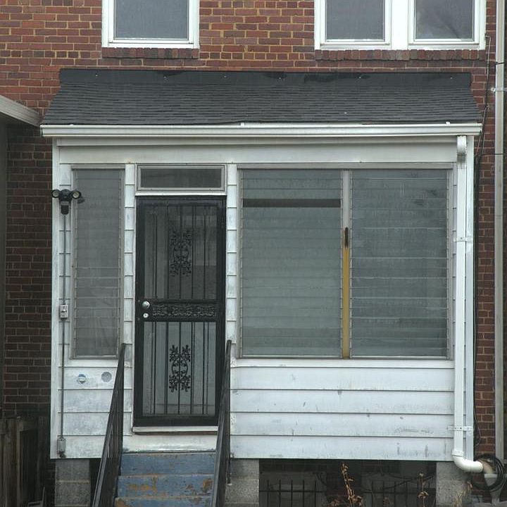 2nd image of 1815 E St NE