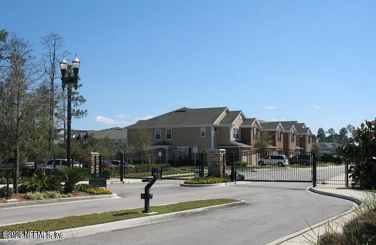 1st image of 4120 CROWNWOOD Drive