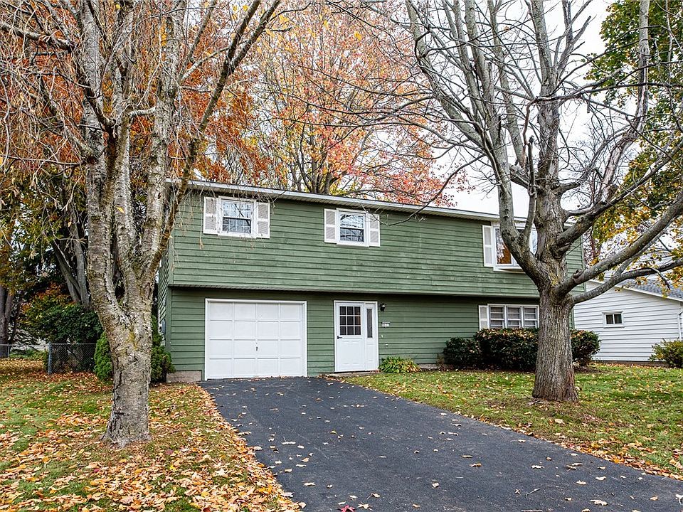 1st image of 4171 Chariot Ln