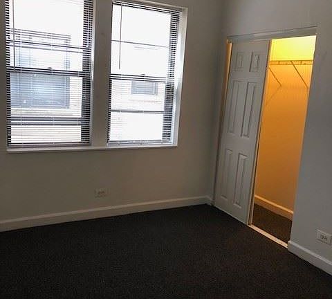 4th image of 106 N Pine Ave #102