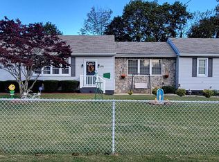101 Oaklawn Ter, Vineland, NJ 08361