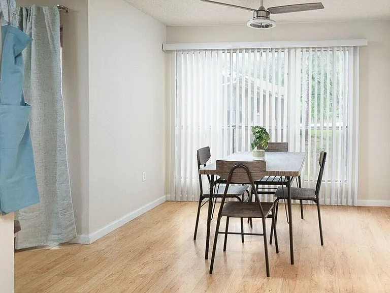 1810 NW 23rd Blvd #179C-179 — Photo 5