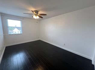 15511 SW 59th St, Miami, FL 33193