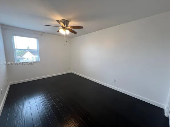 15511 SW 59th St, Miami, FL 33193