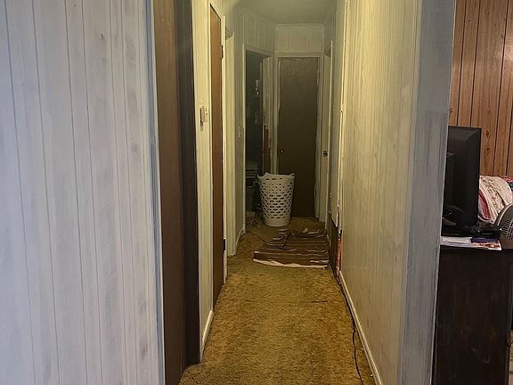 5th image of 800 Chaco Ave