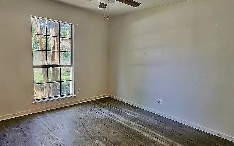 509 Chestnut Dr — Photo 16