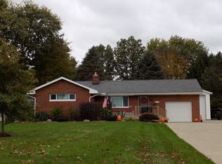 6014 S Cleveland Massillon Rd, Clinton, OH 44216
