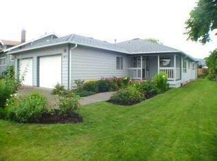 1815 Garfield St, Enumclaw, WA 98022