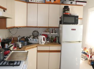 8 Bishop Allen Dr APT 2, Cambridge, MA 02139