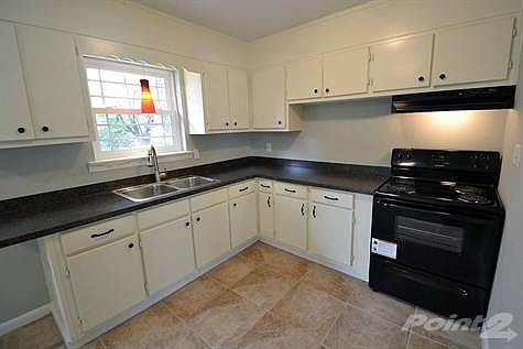 New kitchen and tile floor in all wet areas